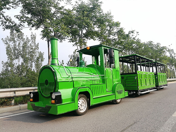 What should we pay attention to when buying a trackless train?