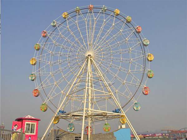What are the safety requirements for amusement rides?