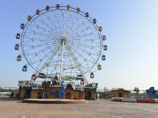 42m Ferris Wheel