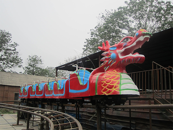 Dragon wagon carnival ride